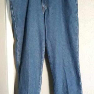 LL Bean Men's Mint Condition Classic Fit Distressed Straight Leg Jeans